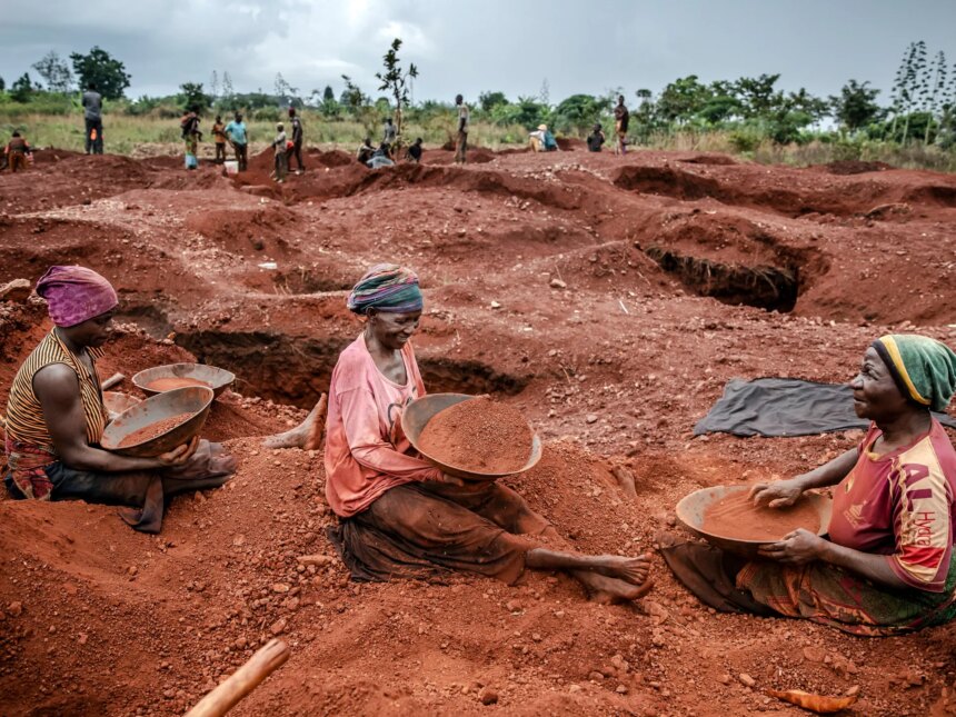 Vem tjänar på Afrikas guld? Vem tjänar på Afrikas guld?