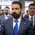 Iraks premiärminister anländer till USA för att söka balans mellan säkerhet och ekonomi


