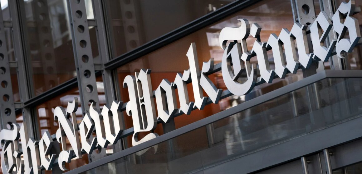 NYT-ledd grupp ber domstolen att sanktionera OpenAI i USA:s upphovsrättstvist

