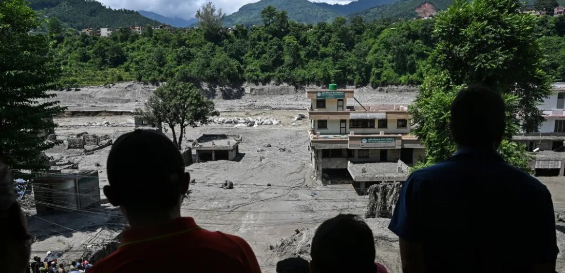 Nepal-Tibet översvämningar: Vad är en glaciär kollaps, hur vanligt är Nepal-Tibet översvämningar: Vad är en glaciär kollaps, hur vanligt är det?