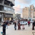 Gaza tvingades använda opålitliga onlinebetalningar i "kontantsvält"

