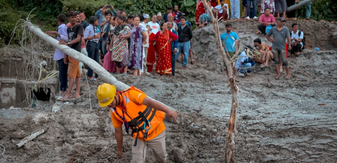 Översvämningskatastrofen mellan Nepal och Kina: Vad är den senaste avgiften, hur många saknas?

