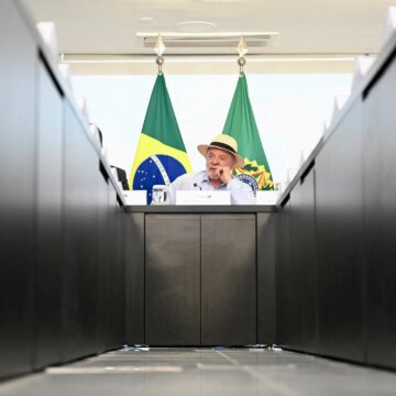 Brasilien börjar undersöka repressalier mot nya amerikanska tullar Brasilien börjar undersöka repressalier mot nya amerikanska tullar
