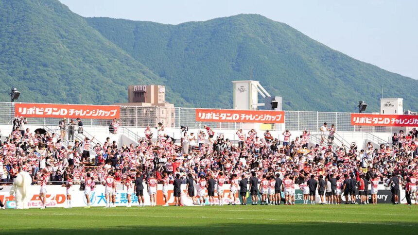 Fiji-rugbyspelare avlider i Japan av misstänkt värmeslag så högt som 35C

