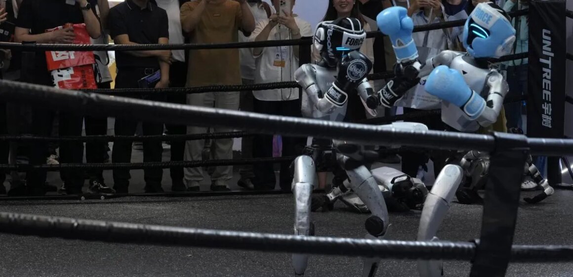 Kinas Unitree skjuter i höjden i marknadsdebut när investerare satsar på humanoida robotar

