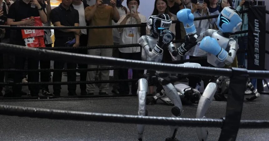 Kinas Unitree skjuter i höjden i marknadsdebut när investerare satsar på humanoida robotar

