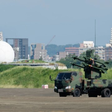 Taiwan passerar försvarsbudgeten efter rekordförsening, behåller drönarfinansiering

