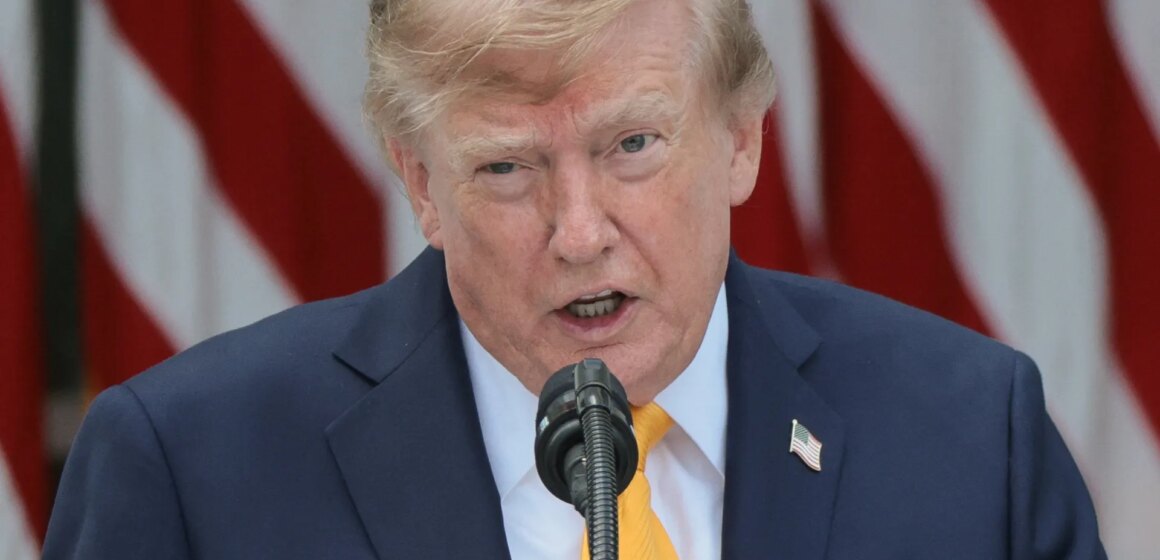 Trump säger till Bladet att "inte ha bråttom" för Iran Trump säger till Al Jazeera att "inte ha bråttom" för Iran att återgå till samtalen