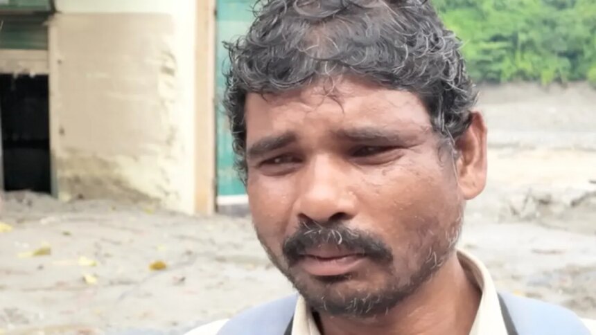 Översvämningar i Nepal: Pappa lånar 13 dollar, går i flera dagar för att leta efter försvunnen son

