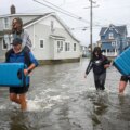 Kraftfull storm ger översvämningar, strömavbrott till nordöstra USA

