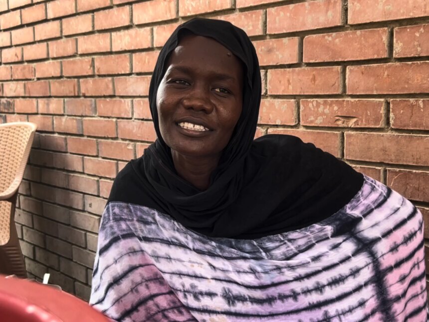 Kollapsande valuta och inflation gör att familjer kämpar i Sudan Kollapsande valuta och inflation gör att familjer kämpar i Sudan