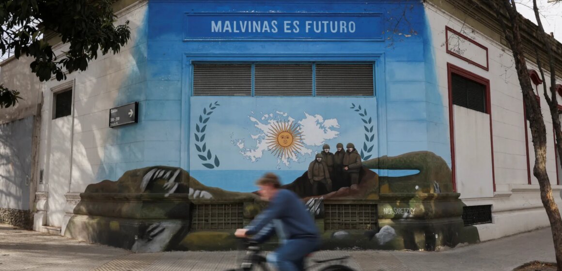 Argentina intensifierar den lagliga kampanjen mot Falklandsöarnas oljebolag

