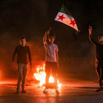 "Folk har inte pengar": Syrianska bränslevandringar fördjupar den ekonomiska smärtan "Folk har inte pengar": Syrianska bränslevandringar fördjupar den ekonomiska smärtan