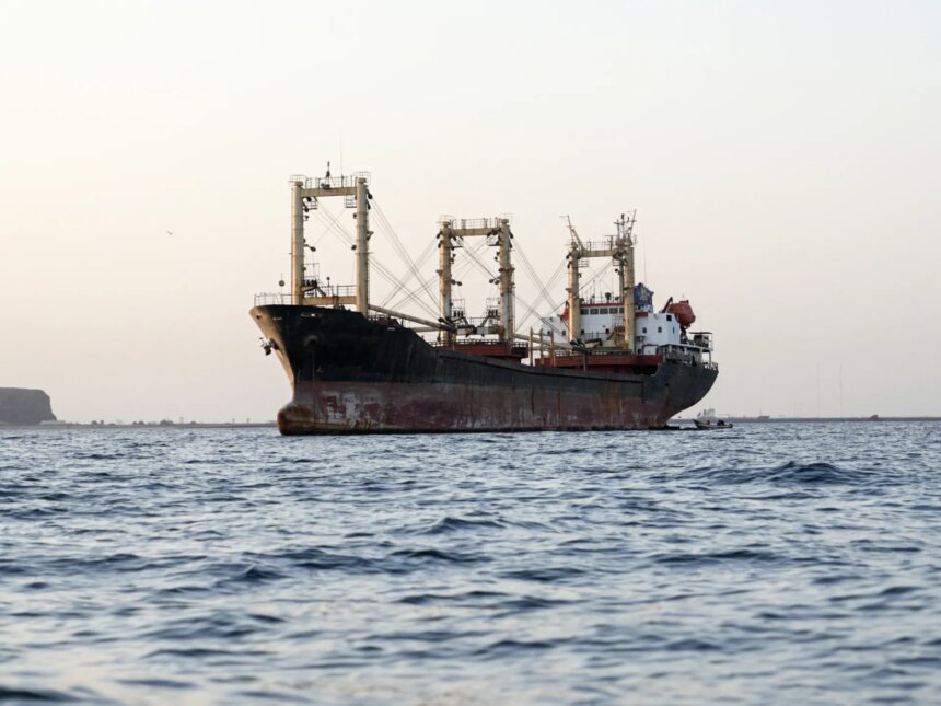 Italien ska sätta in krigsfartyg för att skydda sjöfarten genom Bab al-Mandeb

