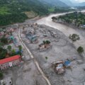 Klimatförändringarna hade stor roll i att utlösa översvämningar i Nepal, säger forskare

