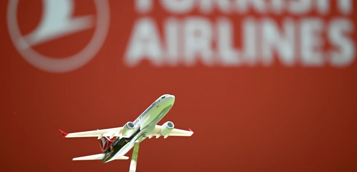 Liverpool tillkännager ett femårigt tröjsponsoravtal med Turkish Airlines Liverpool tillkännager ett femårigt tröjsponsoravtal med Turkish Airlines