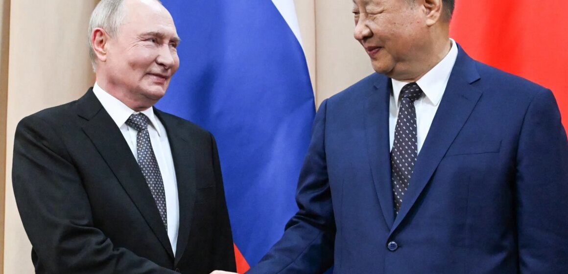 Putin, Xi bekräftar förbindelserna mellan Ryssland och Kina mitt i Putin, Xi bekräftar förbindelserna mellan Ryssland och Kina mitt i en "oförutsägbar" värld