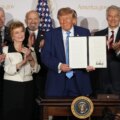 Trump avslöjar ny sajt för att förenkla tillgången till statliga tjänster

