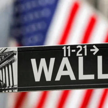 Wall Streets Nasdaq når all-time high när AI-frenzy tar fart

