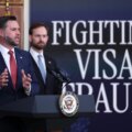 "Indentured servants": USA:s gröna kort kommer att drabba tusentals IT-arbetare


