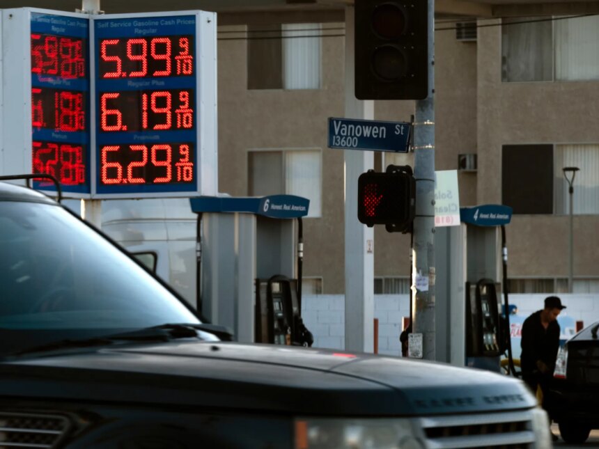 Den amerikanska inflationen stiger före mellanårsvalet, vilket underblåser rädslan för räntehöjningar

