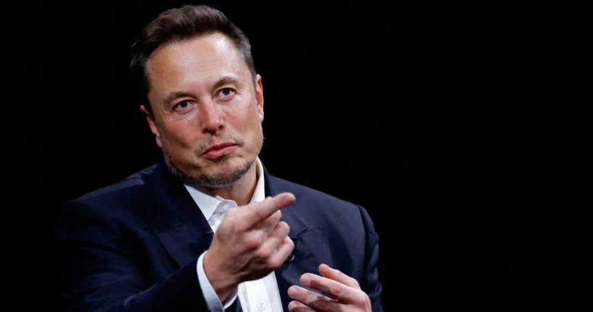 Elon Musk säger att SpaceX och Tesla undersöker historiens största fusion

