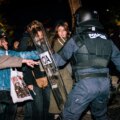 Portugisisk polis rensar bostadsprotestläger i Lissabon, arrestering 25

