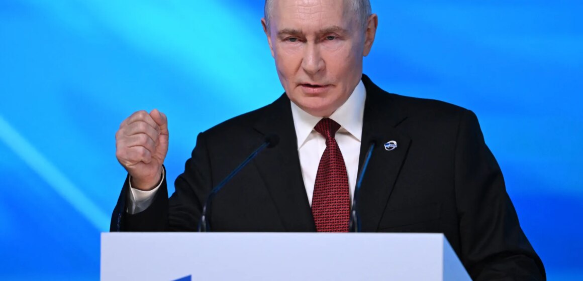 Rysslands Putin utesluter vapenvila med Ukraina under tal i Moskva Rysslands Putin utesluter vapenvila med Ukraina under tal i Moskva