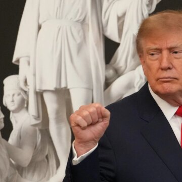 Trump tillkännager rysk dieselaffär mitt i skyhöga amerikanska bränslepriser

